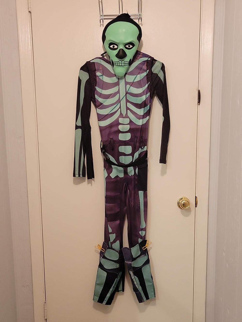 Fortnite Skull Trooper Green Glow  Kids Costume